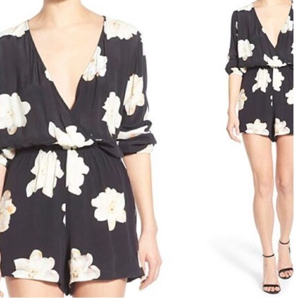 Willow & Clay Black Floral Romper NWT - Picture 4 of 4
